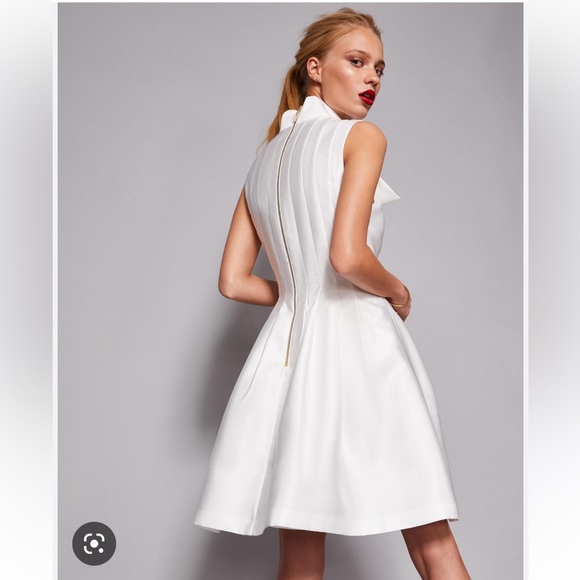 ‼️sold out everywhere ‼️ Ted Baker Bow Dress - Picture 4 of 16